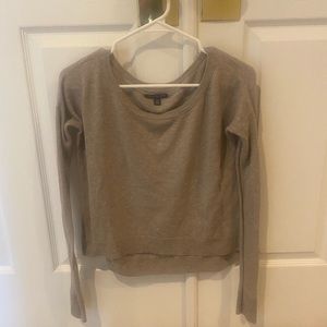 🛍 American eagle long sleeve top